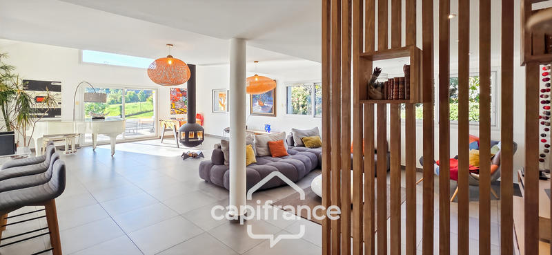 Maison - 173 m² - 7 pièces