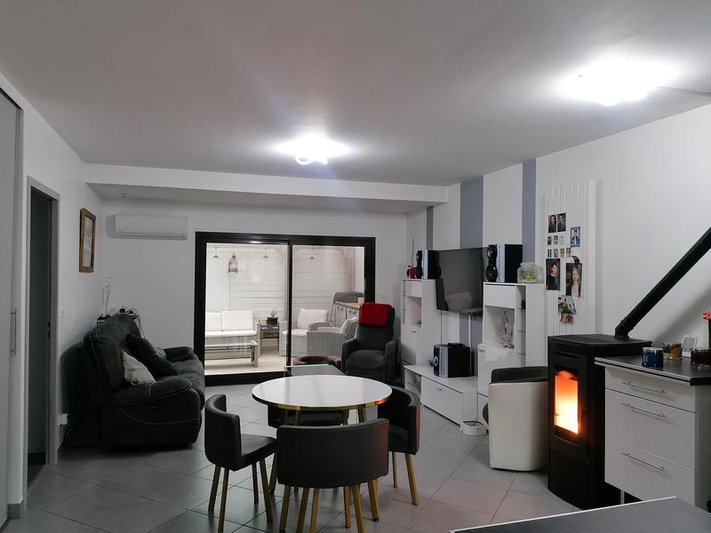 Maison - 83 m² - 5 pièces