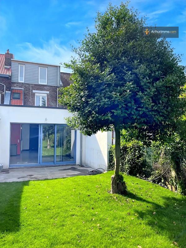 Maison - 125 m² - 6 pièces