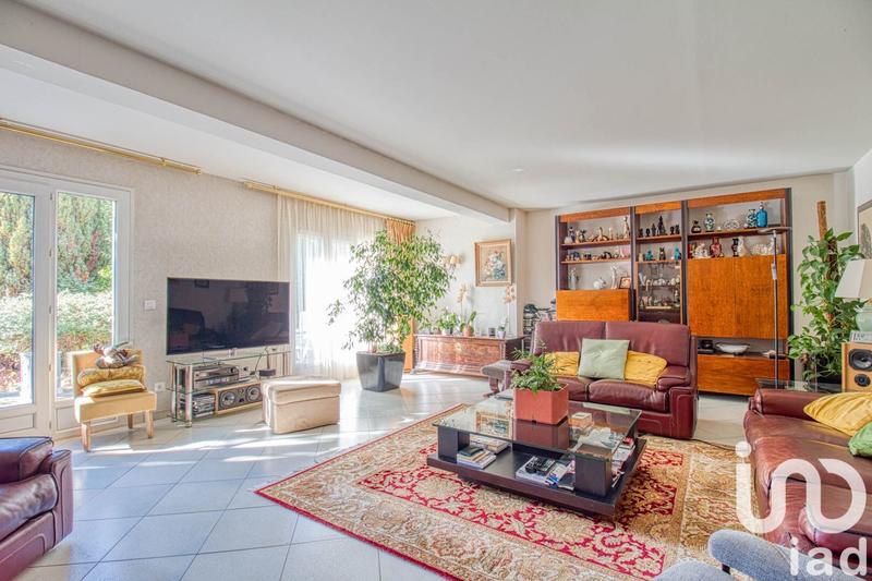 Maison - 164 m² - 7 pièces