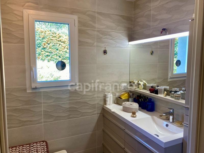 Maison - 109 m² - 5 pièces