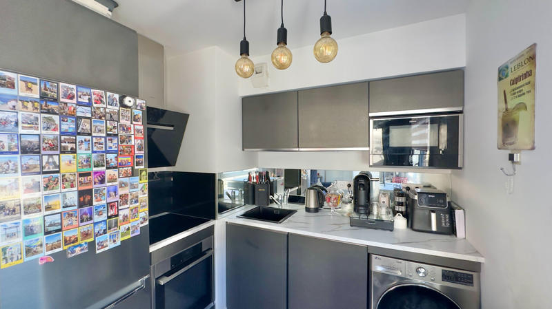 Appartement - 60 m² - 3 pièces