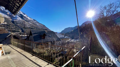 Maison - 350 m² - 10 pièces