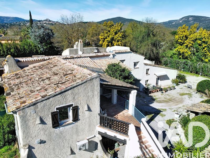 Bastide - 282 m² - 14 pièces