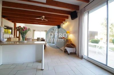 Maison - 143 m² - 6 pièces