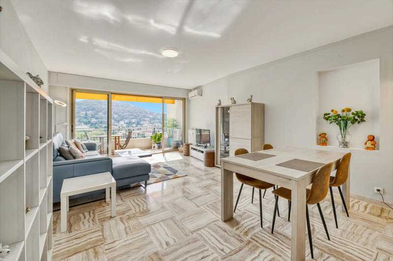 Appartement - 81 m² - 3 pièces