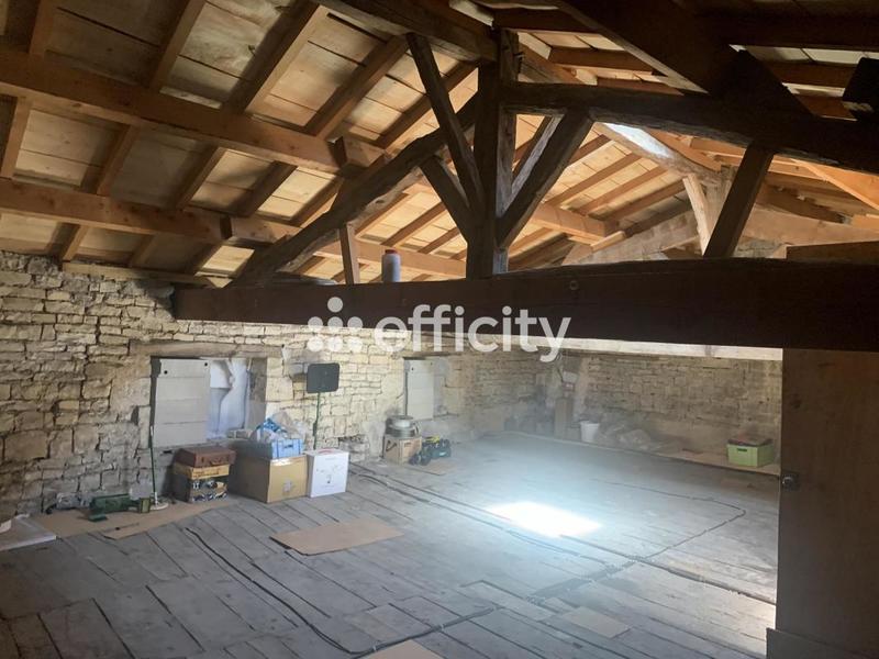 Maison - 121 m² - 5 pièces