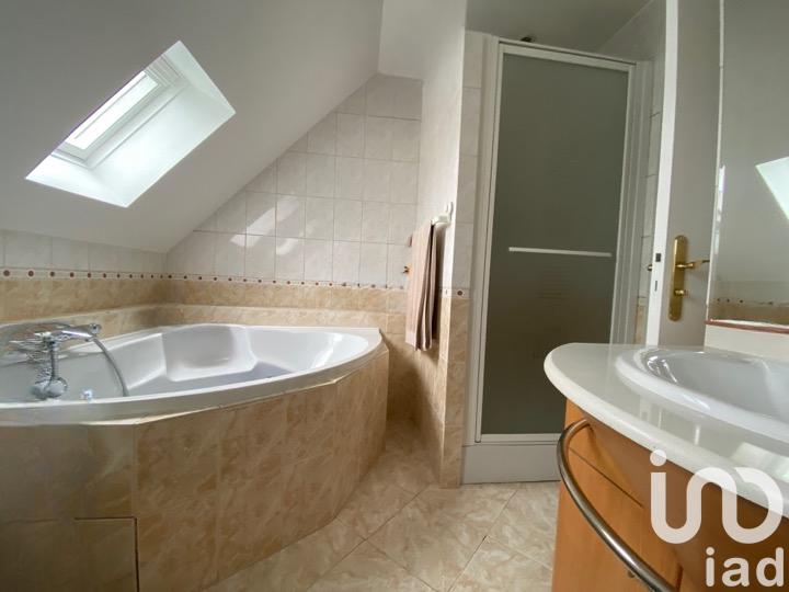 Maison - 148 m² - 7 pièces