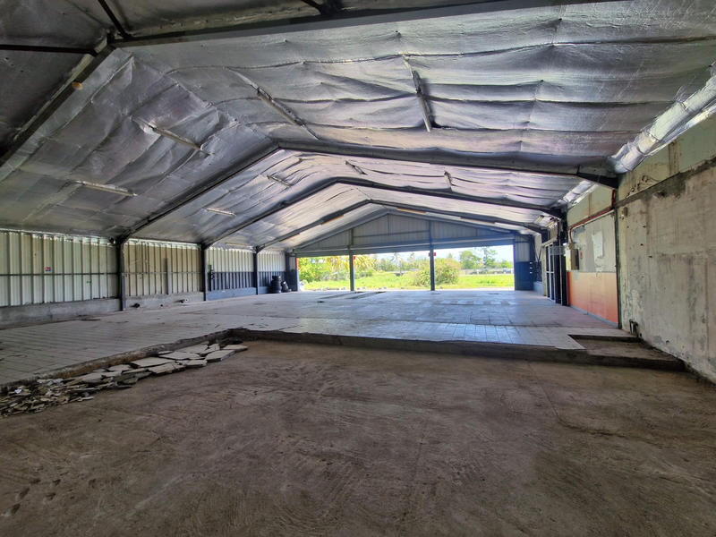 Local commercial - 330 m²