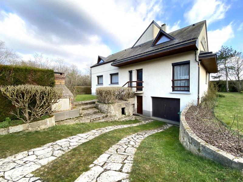 Maison ancienne - 178 m² - 8 pièces