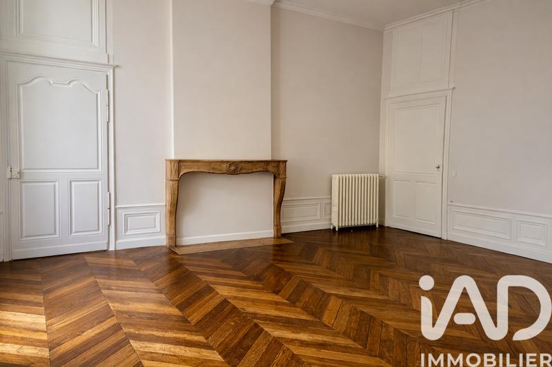 Appartement - 120 m² - 4 pièces