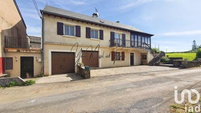 Maison - 154 m² - 7 pièces