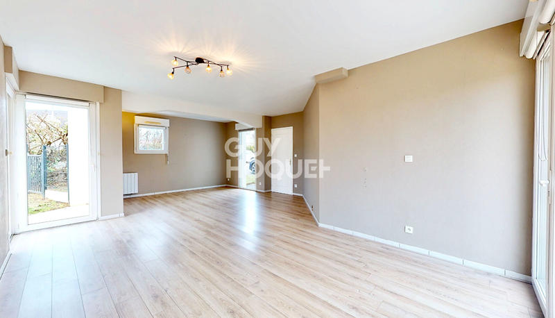 Maison - 105 m² - 5 pièces