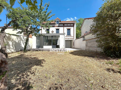 Maison contemporaine - 143 m² - 5 pièces
