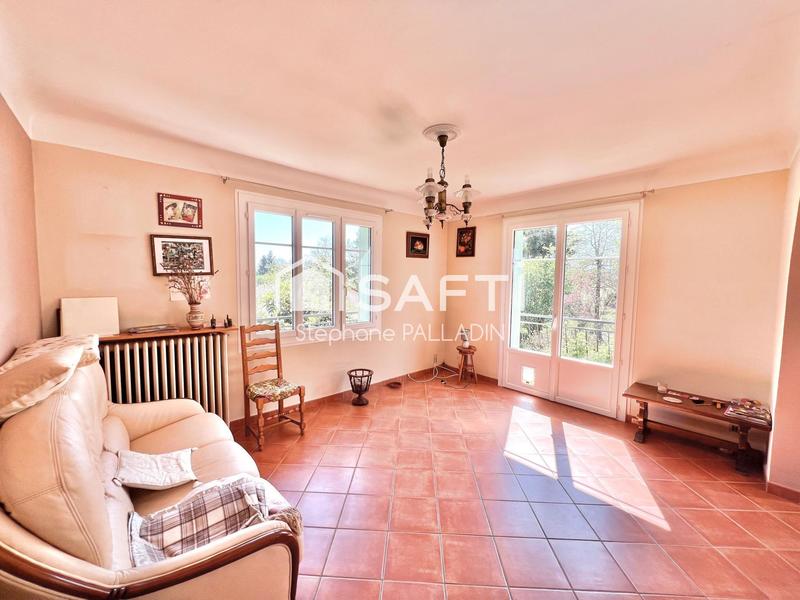 Maison - 135 m² - 7 pièces