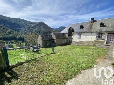 Maison - 144 m² - 5 pièces