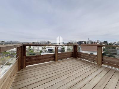 Appartement - 67 m² - 3 pièces