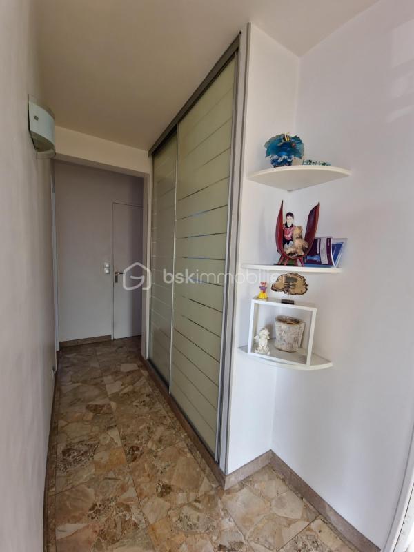 Maison - 165 m² - 8 pièces