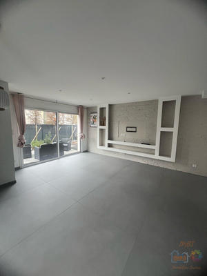 Maison contemporaine - 106 m² - 4 pièces