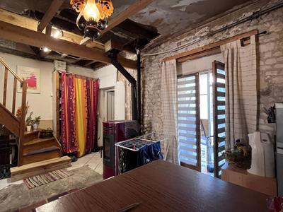 Maison - 96 m² - 4 pièces