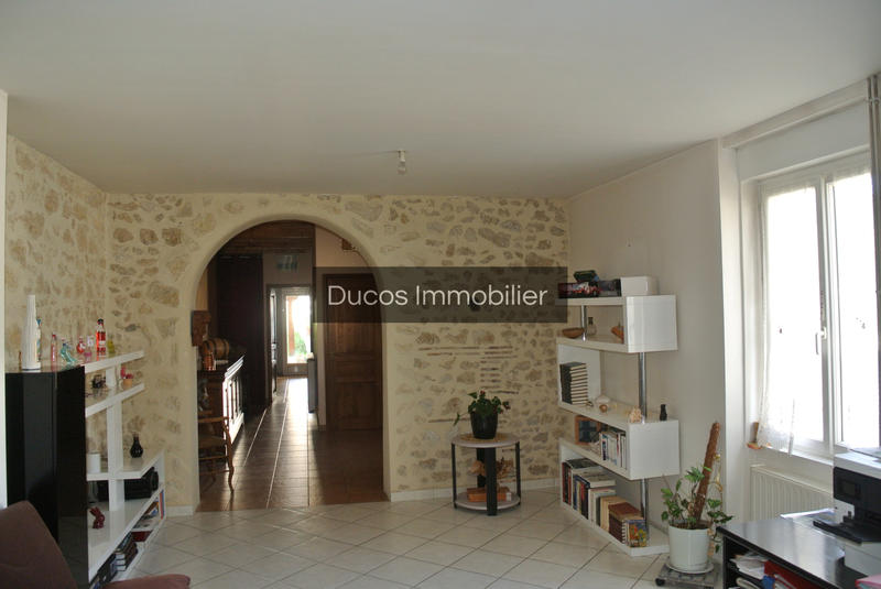 Maison - 280 m² - 6 pièces