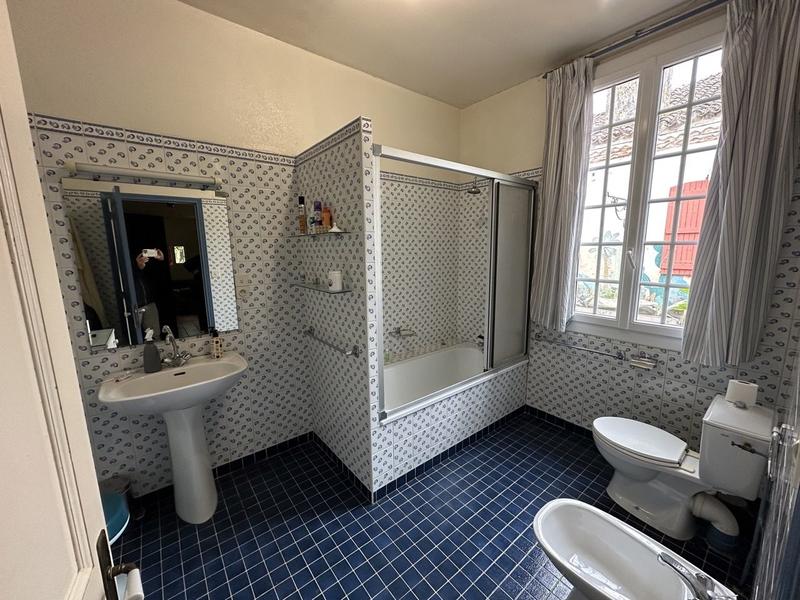 Château - 461 m² - 15 pièces