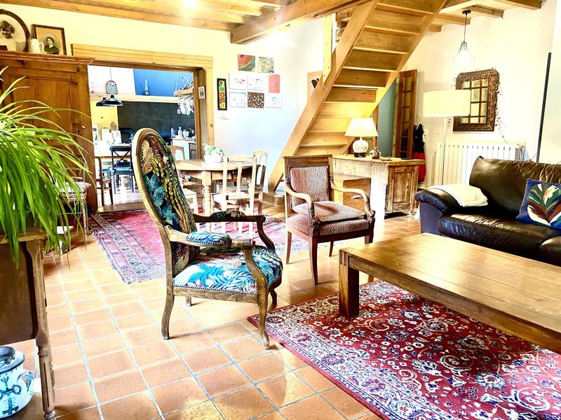 Maison - 172 m² - 7 pièces