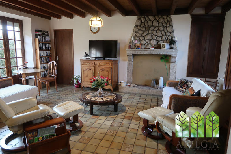 Maison - 190 m² - 7 pièces