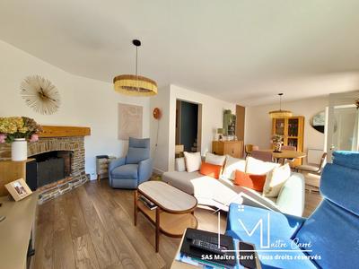 Maison - 97 m² - 4 pièces