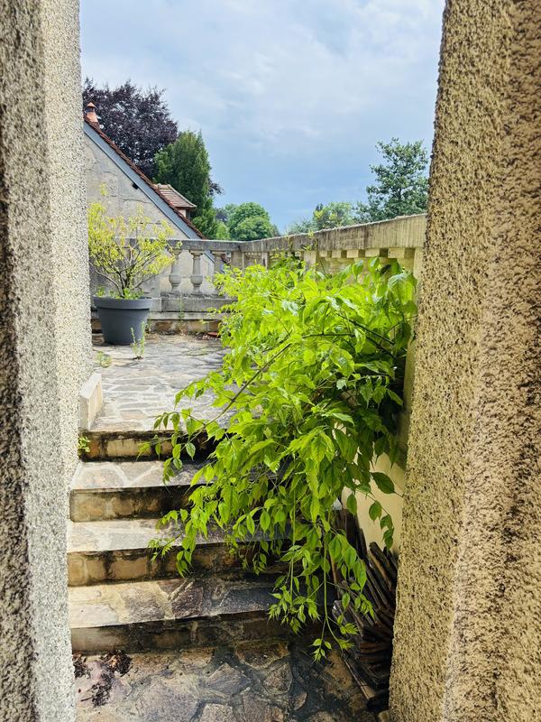 Maison - 92 m² - 5 pièces