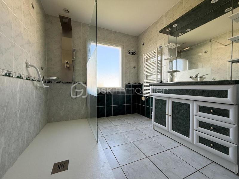 Villa - 141 m² - 7 pièces