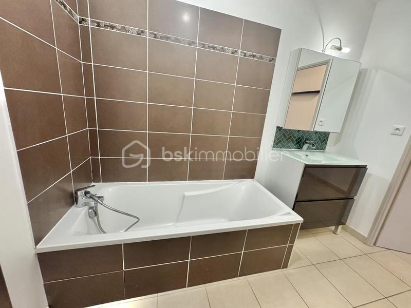 Villa - 89 m² - 4 pièces