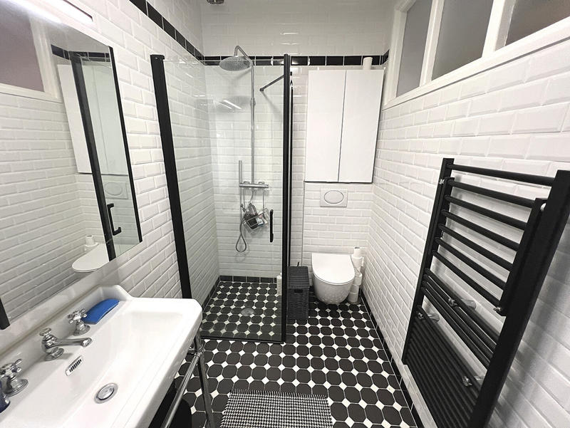 Maison - 200 m² - 7 pièces