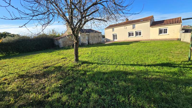 Maison - 144 m² - 6 pièces