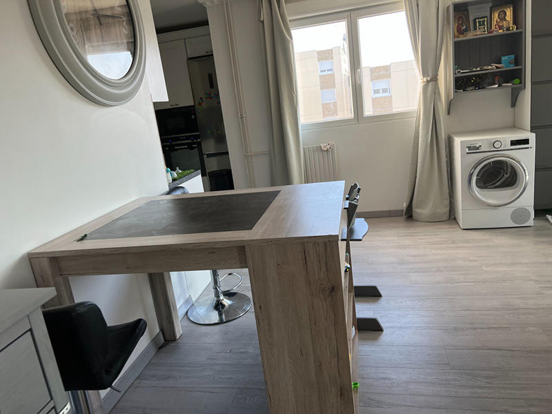 Appartement - 92 m² - 4 pièces