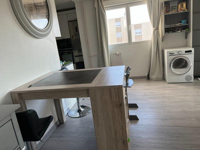 Appartement - 92 m² - 4 pièces