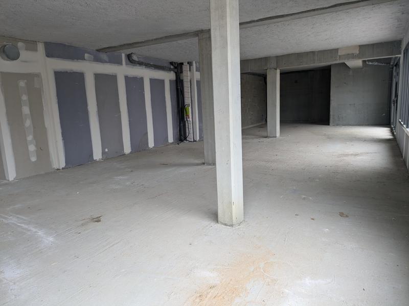 Local commercial - 136 m²