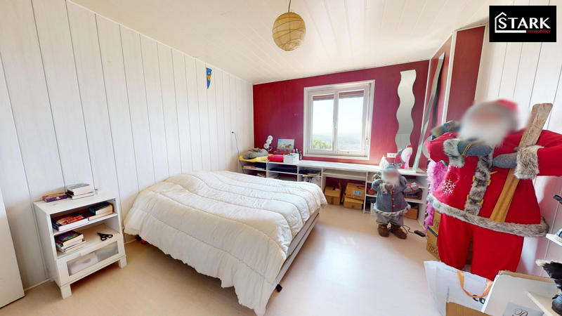 Maison - 169 m² - 6 pièces