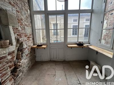 Appartement - 88 m² - 2 pièces