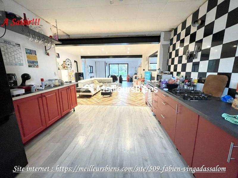 Propriété - 114 m² - 5 pièces