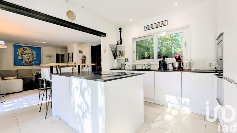 Maison - 110 m² - 4 pièces