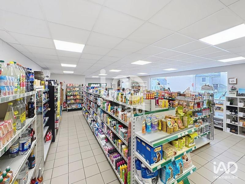 Local commercial - 104 m² - 5 pièces