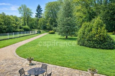 Maison - 511 m² - 9 pièces