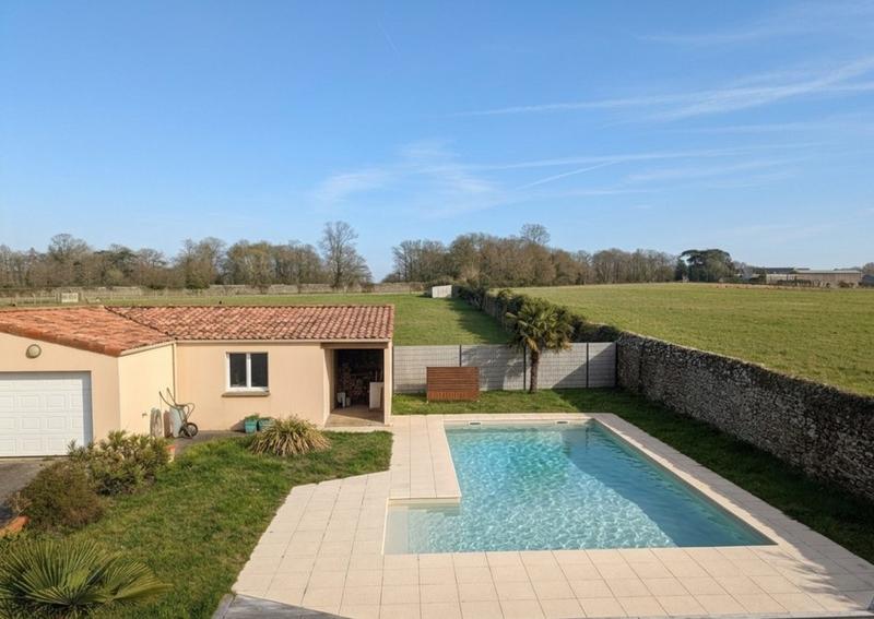 Maison - 136 m² - 5 pièces