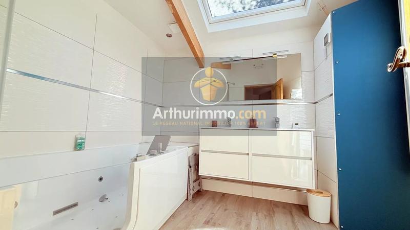 Maison - 185 m² - 7 pièces