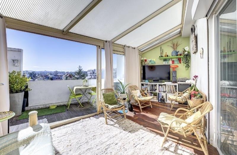 Appartement - 90 m² - 4 pièces