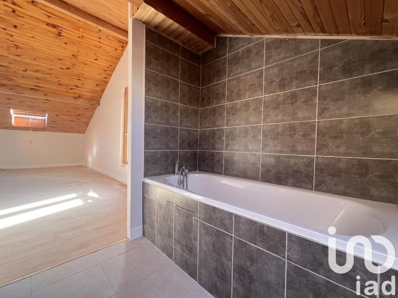 Maison - 195 m² - 5 pièces