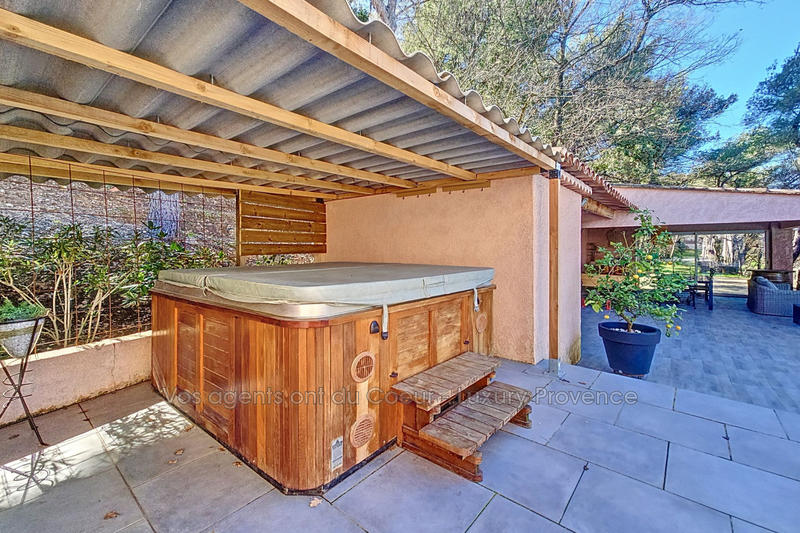 Villa - 170 m² - 7 pièces