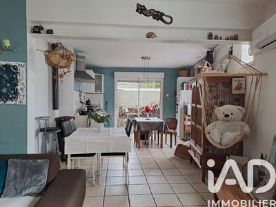 Maison - 104 m² - 4 pièces