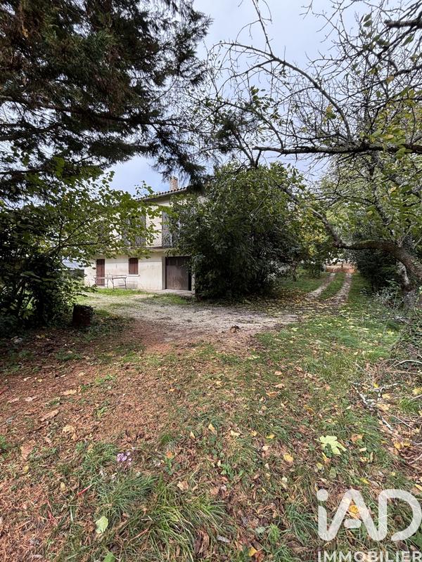 Maison - 140 m² - 5 pièces